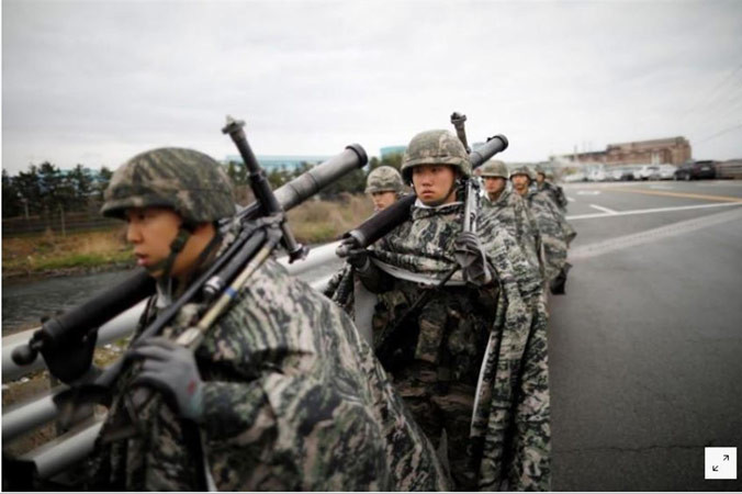 Lính Hàn Quốc tham gia cuộc tập trận Max Thunder hồi tháng Năm vừa qua. Ảnh: Reuters.