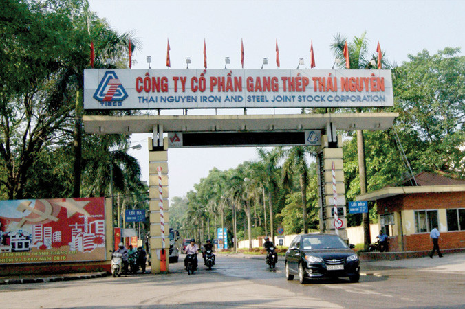 Khi trao tự chủ lương cho DN nhà nước, cần cơ chế giám sát để tránh tình trạng DN thua lỗ, lãnh đạo vẫn nhận lương cao. (Ảnh minh họa). Ảnh: Phạm Thanh.