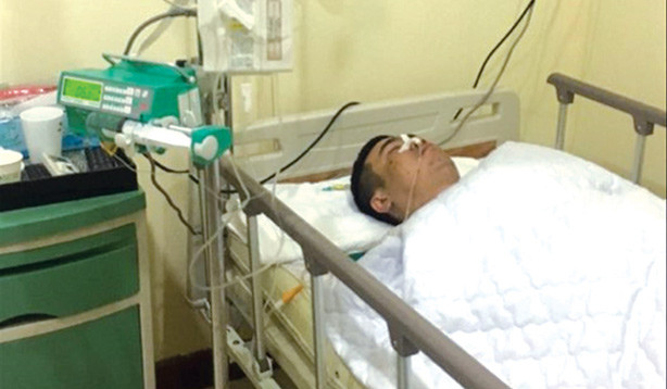 Cơ thủ Hoàng Quân trên giường bệnh. Ảnh: VNN