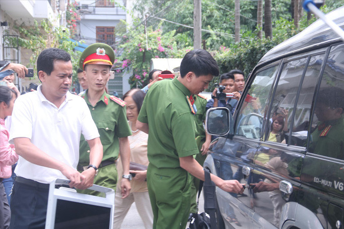 Khám nhà cựu chủ tịch Đà Nẵng Trần Văn Minh.