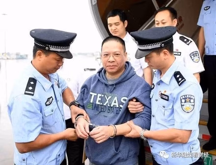 Hứa Siêu Phàm bị dẫn giải từ Mỹ về Trung Quốc ngày 11/7/2018 