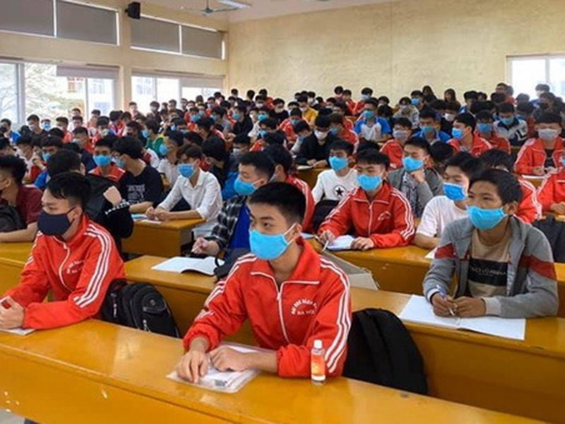 Kỷ luật nặng sinh viên khai báo y tế không trung thực