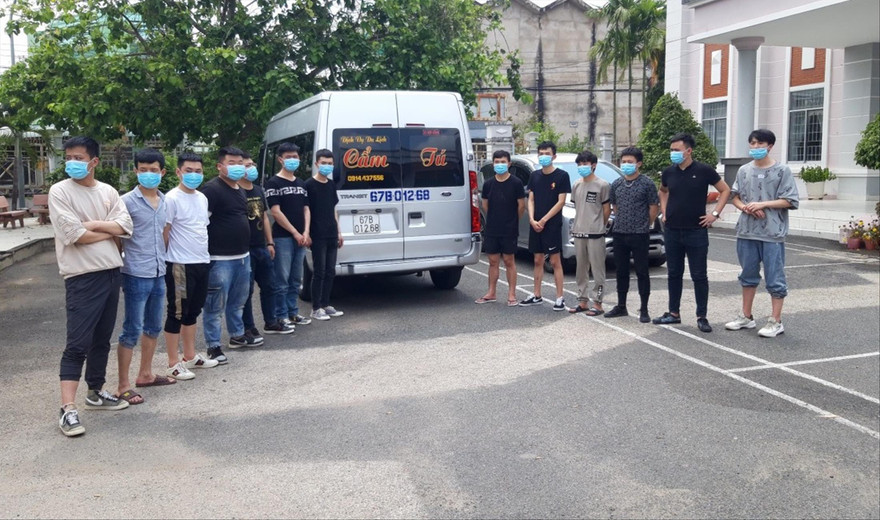 Những người Trung Quốc nghi vấn xuất cảnh trái phép bị bắt giữ