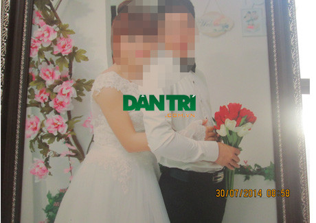 Ảnh cưới của vợ chồng anh T. 