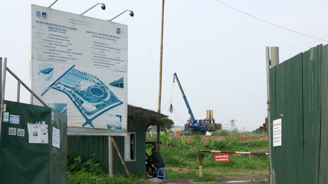 Khu depot tuyến metro thí điểm Nhổn - ga Hà Nội chậm tiến độ, phải thay nhà thầu nhưng chưa biết tới bao giờ mới xong. Ảnh: L.H.V