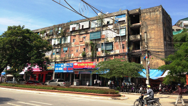 Mặt tiền khu chung cư lô 5 Trần Hưng Đạo