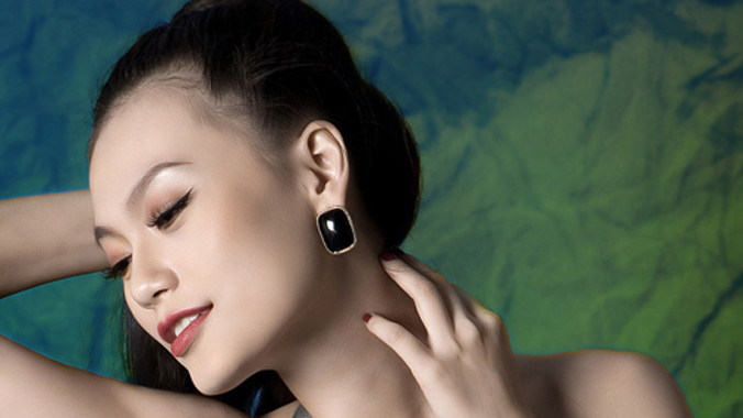 Cao Thùy Linh: Thi “chui” vẫn lãi