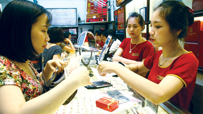 Các điểm kinh doanh vàng chủ yếu mua bán vàng trang sức. Ảnh: Như Ý