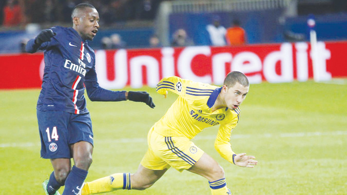 Chelsea (phải) sẽ vượt qua PSG trên sân nhà để giúp nước Anh có được một đại diện tại tứ kết Champions League?	Ảnh: Getty Images