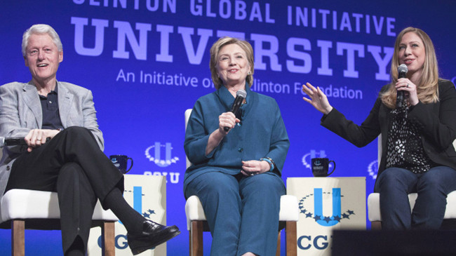 Gia đình cựu Tổng thống Bill Clinton luôn là một thế lực trong đời sống chính trị Mỹ. Ảnh: AP