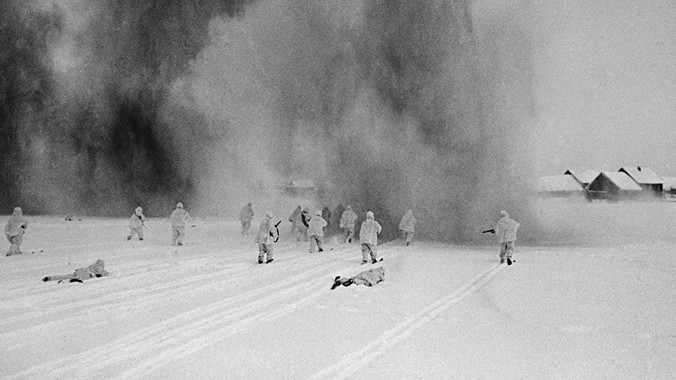 Những người Việt bảo vệ Mátxcơva