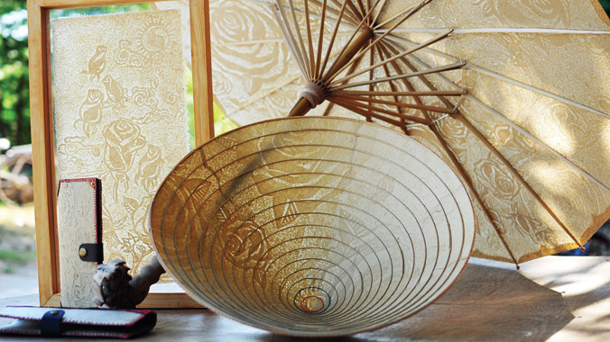 Bộ sản phẩm trúc chỉ Hoa hồng của Ngô Đình Bảo Vi