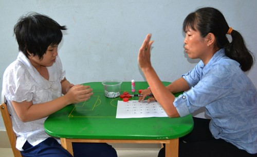 Thêm phụ cấp cho nhà giáo dạy người khuyết tật 