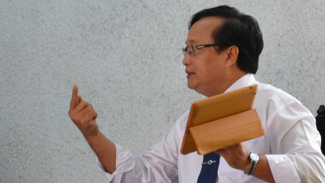 Luật sư đề nghị Viện Kiểm sát chứng minh làm sao ông Trung chích điện bà Giang được