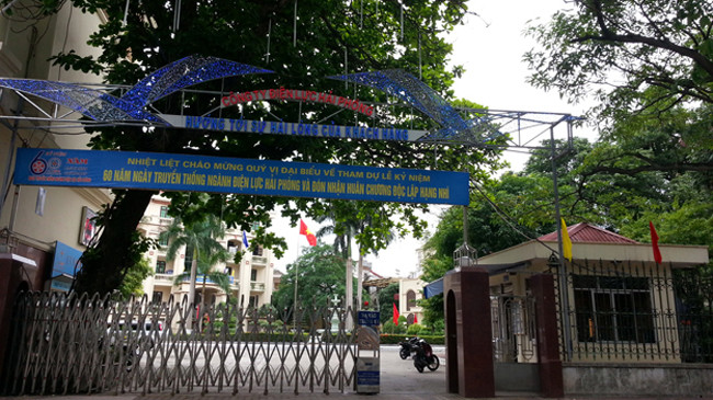 Trụ sở công ty Điện lực Hải Phòng. Ảnh: Hoàng Giang