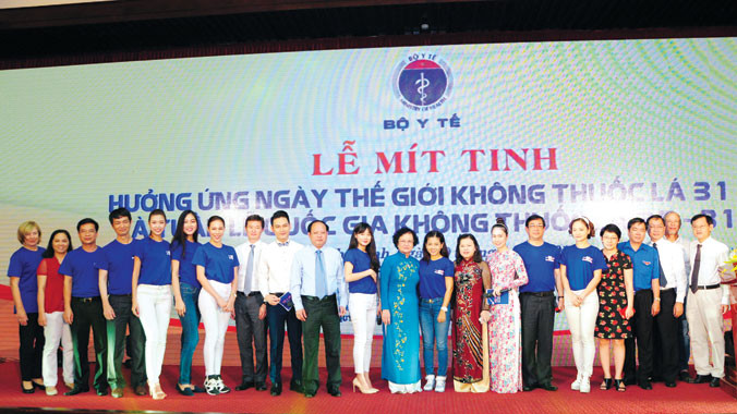 Lễ Mít tinh hưởng ứng ngày thế giới không khói thuốc và tuần lễ Quốc gia không thuốc lá