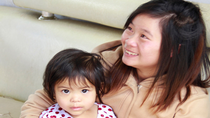 Chị Ngân vui mừng khi tìm được con 