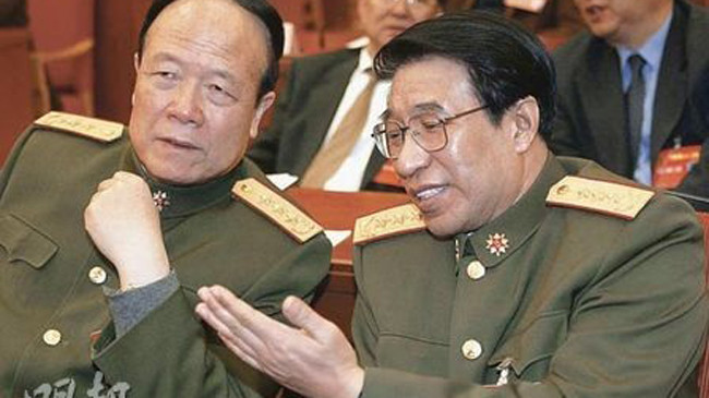 Quách Bá Hùng (bên trái) và Từ Tài Hậu