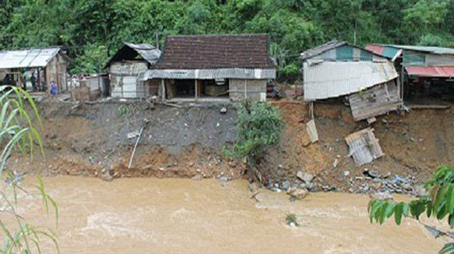 Một vụ sạt lở tại Tương Dương