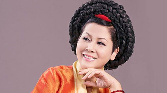 NSƯT Minh Hằng: Chỉ vì… ông già khiếm thính?