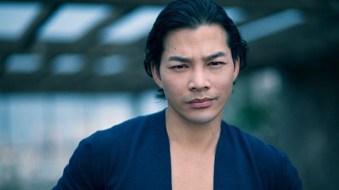 Trần Bảo Sơn: “Đỡ” mỹ nhân