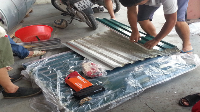 Đủ chiêu móc túi người tiêu dùng thông qua nhái nhãn mác của các hãng có uy tín, ăn gian độ dày