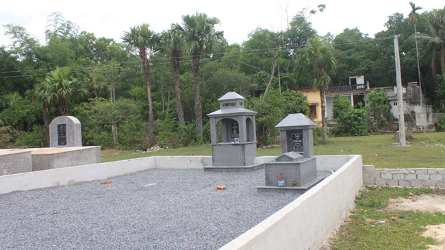 Ám ảnh sống cạnh nghĩa trang