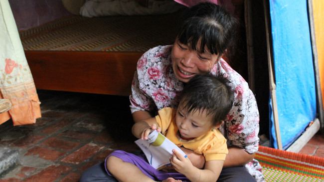 Nỗi đau của vợ con anh Nguyễn Hữu Tuấn - ngư dân tàu TH 91278- TS gặp nạn trên biển