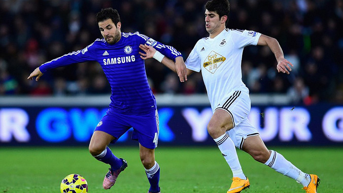 Fabregas lập kỷ lục kiến tạo tại Premier League