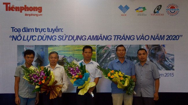 Các khách mời tại buổi tọa đàm. Ảnh: Thanh Hà