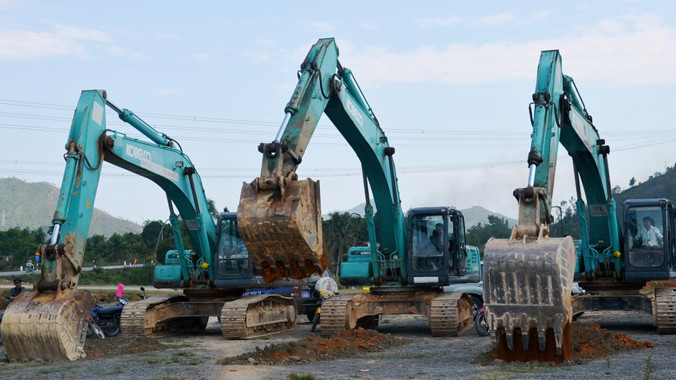 Máy xúc xây dựng tại dự án. Ảnh: Website Sở TT&TT Đà Nẵng.