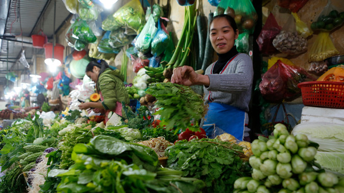 Rau củ quả an toàn là mong muốn của người tiêu dùng. Ảnh: Hồng Vĩnh