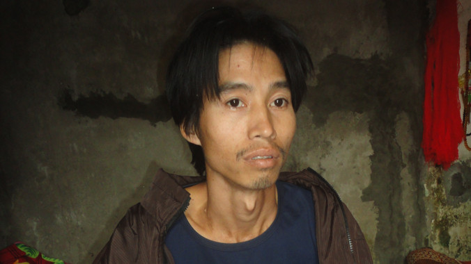 Một thanh niên cần giúp đỡ