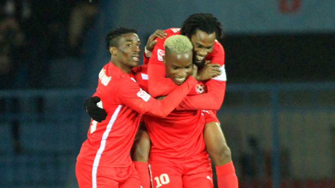 Các cầu thủ Hải Phòng có cơ hội ăn mừng lên ngôi đầu bảng chỉ sau 5 vòng đấu. Ảnh: VSI 