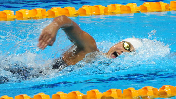 Kình ngư Ánh Viên đang lao về đích