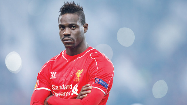 Balotelli sẽ không được để các kiểu tóc dị hợm
