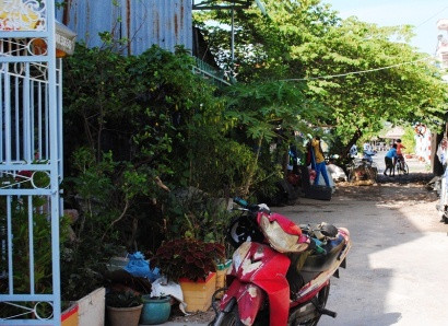 Con hẻm nơi diễn ra vụ ẩu đả. Ảnh nld.com.vn