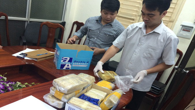 60.000 viên ma túy tổng hợp được đối tượng ngụy trang kín đáo