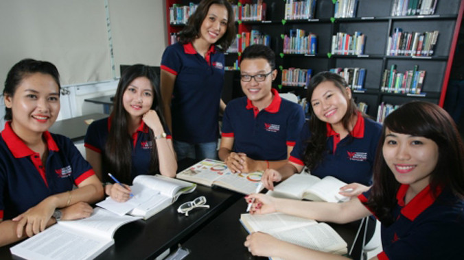 Sinh viên Trường Cao đẳng nghề Việt - Mỹ