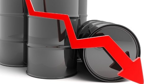 OPEC duy trì sản lượng, giá dầu lại tụt 