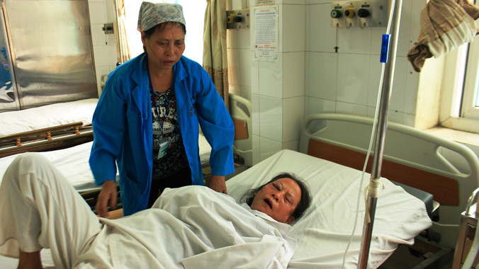 Bà Châm bị thương khá nguy kịch đang điều trị tại bệnh viện.