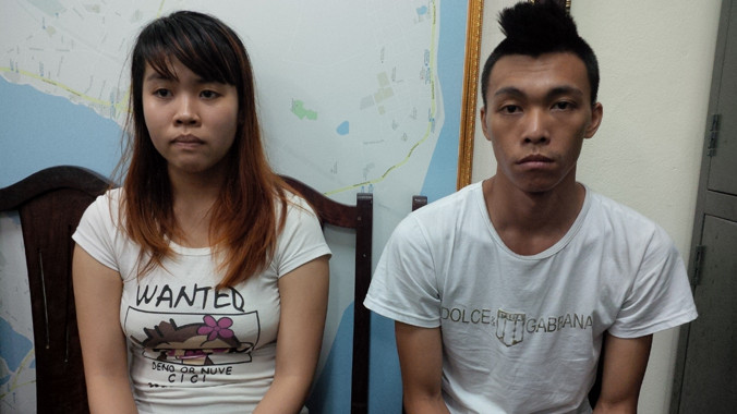 Nguyễn Thanh Thủy và Vũ Anh tại cơ quan công an