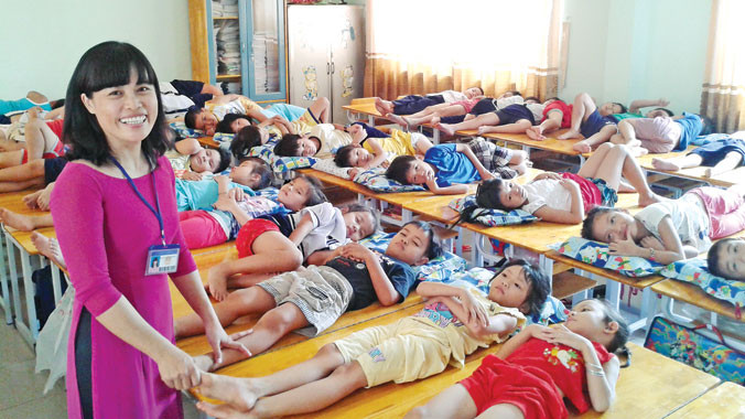 Cô trò trong “ngôi trường trăm tỷ” ở xã Nhị Bình