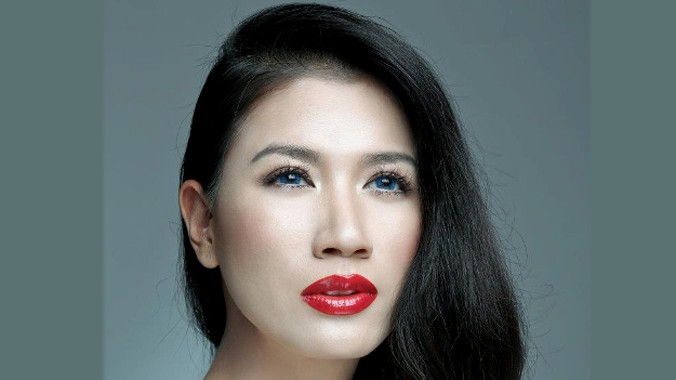 Trang Trần: Trách người bán rượu? 