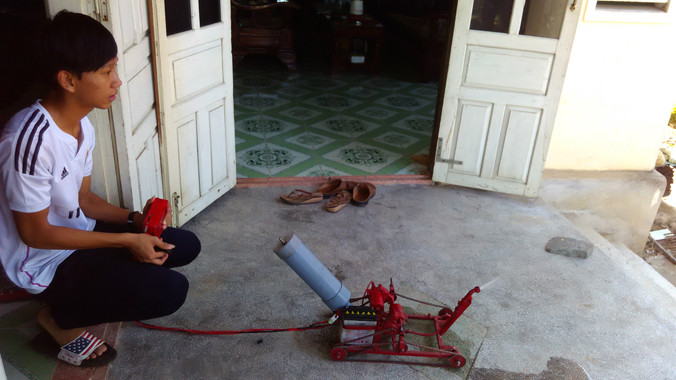 Rô-bốt cứu hỏa của Tuấn. Ảnh: Nguyễn Trang