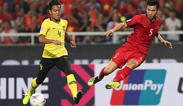 Khán giả đang chờ đợi những pha bóng đẹp mắt trong trận cầu tới