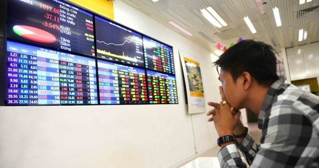 Chứng khoán hồi phục thật hay 'bẫy'? 