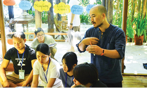 Chàng trai 8X chỉ kinh doanh những sản phẩm thân thiện môi trường 