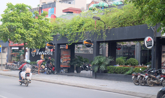 Dự án cống hóa kênh mương Nghĩa đô bị “xẻ thịt”.