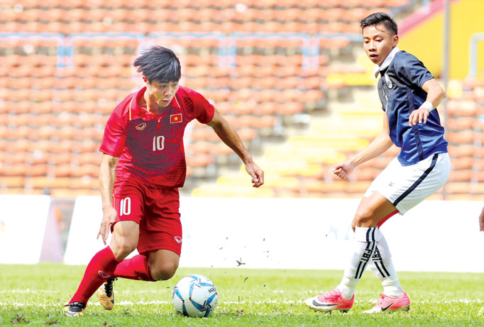 Công Phượng đóng góp cú đúp vào chiến thắng 4-1 của ĐT U22 Việt Nam. Ảnh: VSI.